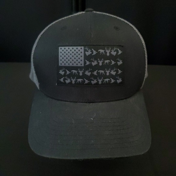 Columbia Other - Columbia PHG Game Flag Hat Cap Fitted One Size Snapback Trucker Cap Black Logo